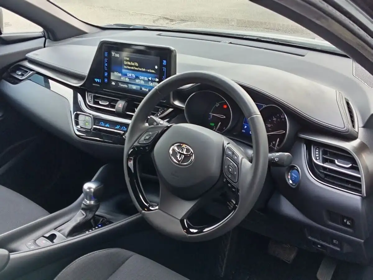 2019-toyota-c-hr-18-vvt-i-icon-big-7