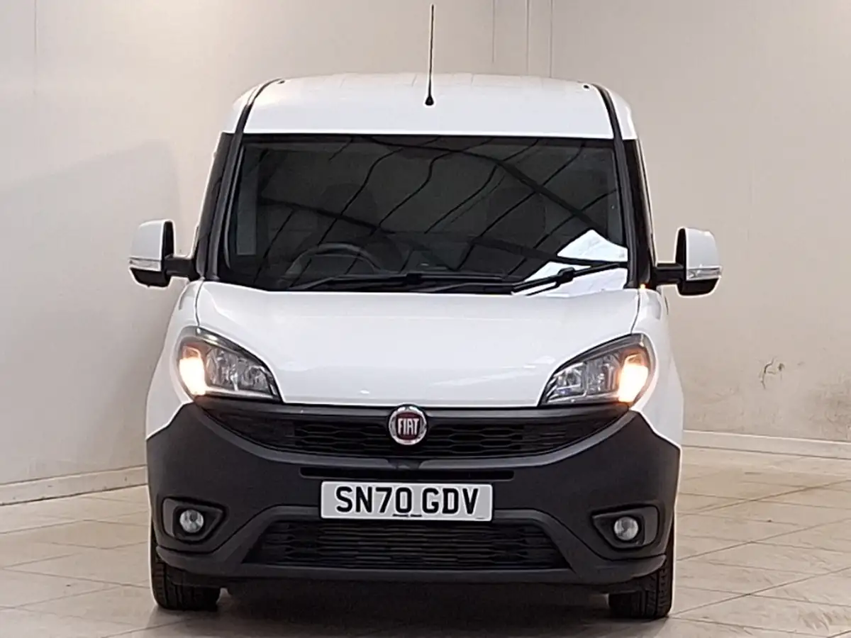 2023-suzuki-vitara-14-boosterjet-sz-t-big-11