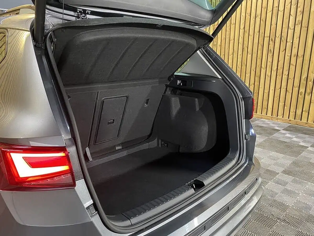 2024-cupra-ateca-15-ecotsi-v2-big-22
