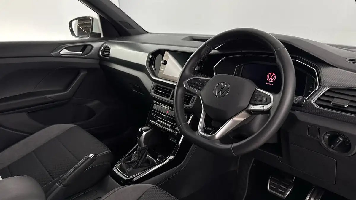 2023-volkswagen-t-cross-10-tsi-r-line-dsg-big-10