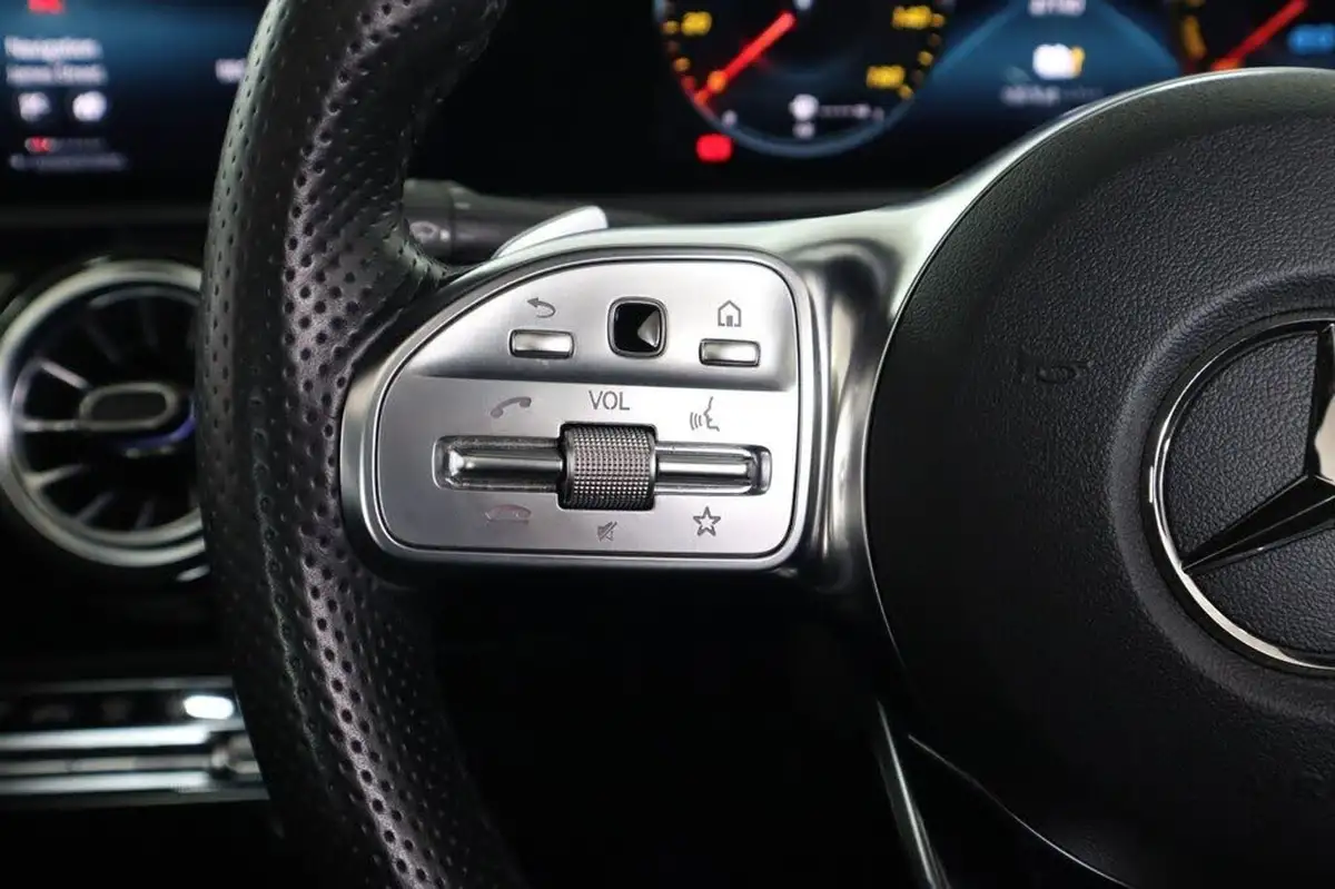 2022-mercedes-benz-a-class-13-a250e-amg-line-premium-plus-edition-saloon-4d-big-18