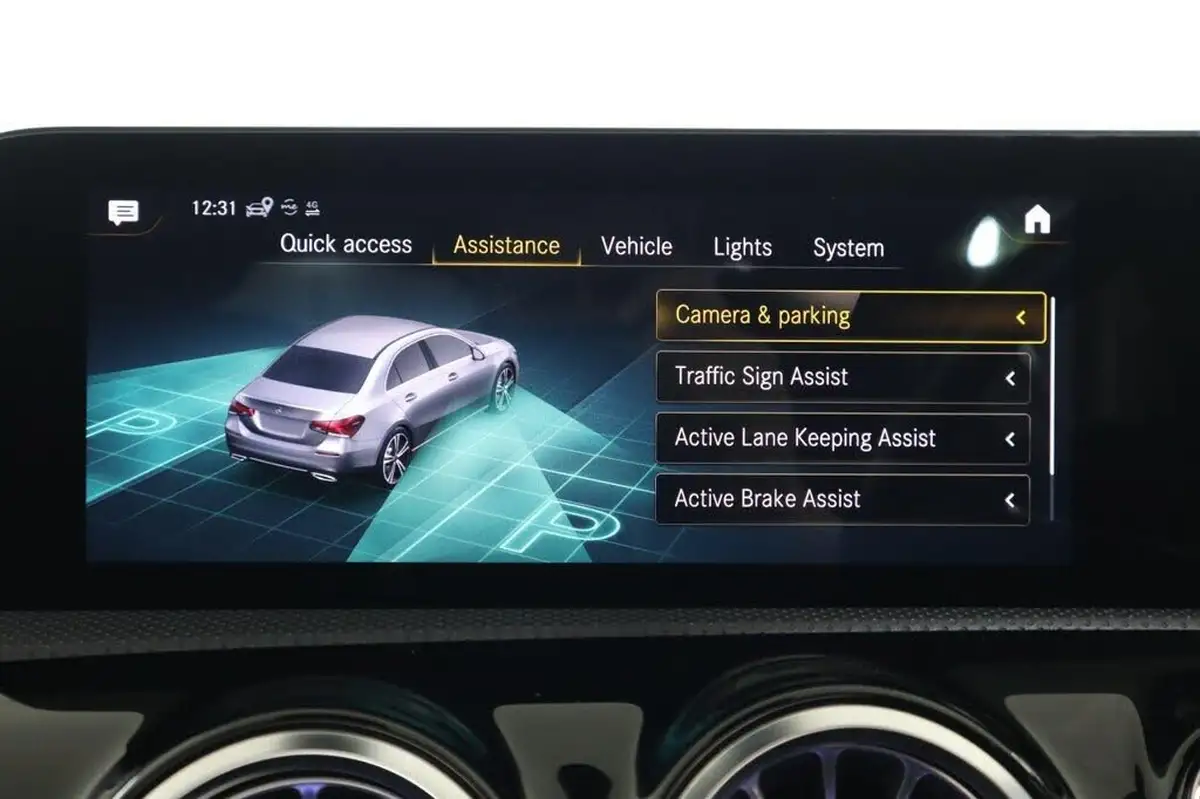 2022-mercedes-benz-a-class-13-a250e-amg-line-premium-plus-edition-saloon-4d-big-46
