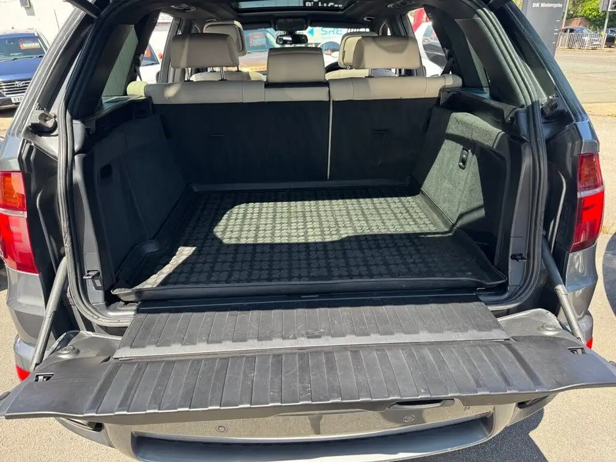 2010-bmw-x5-30td-xdrive40d-m-sport-big-27