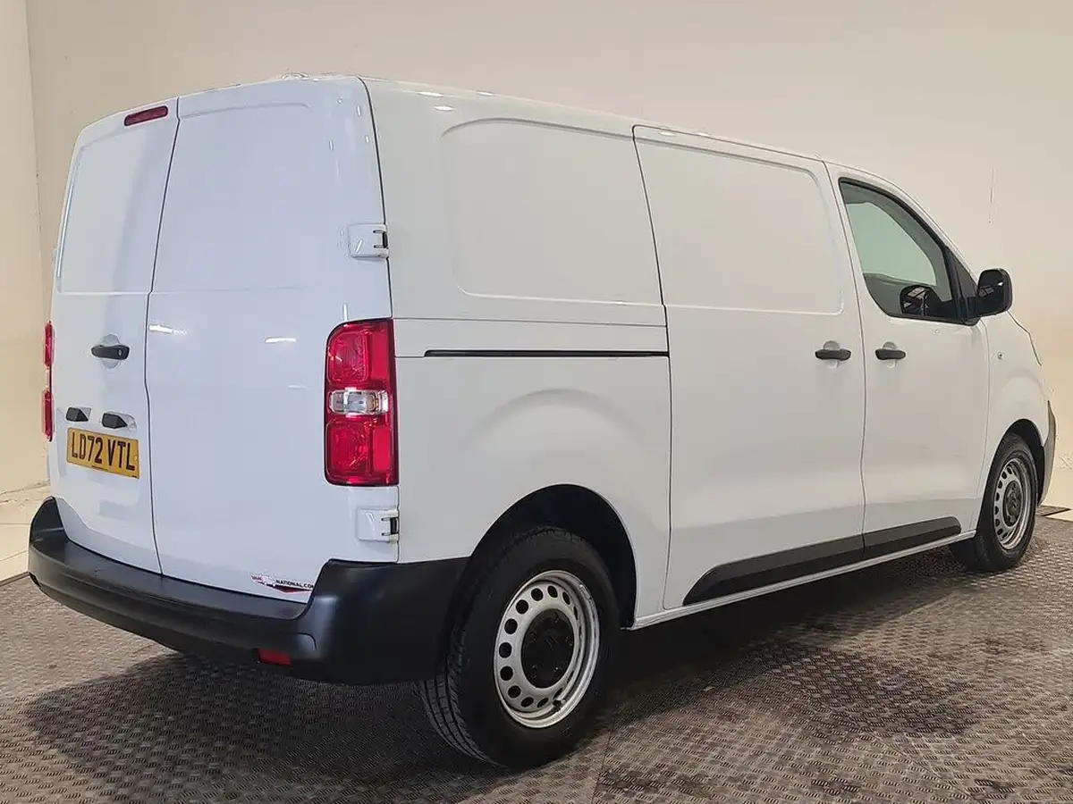 2022-citroen-dispatch-20bluehdi-enterprise-pro-m-1400-eat8-auto-big-14