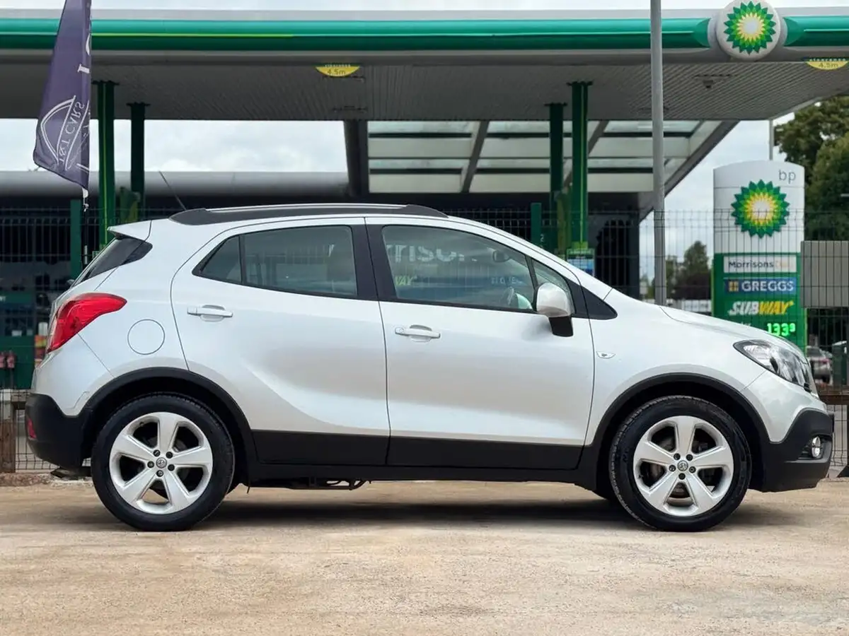 2015-vauxhall-mokka-16-tech-line-big-27