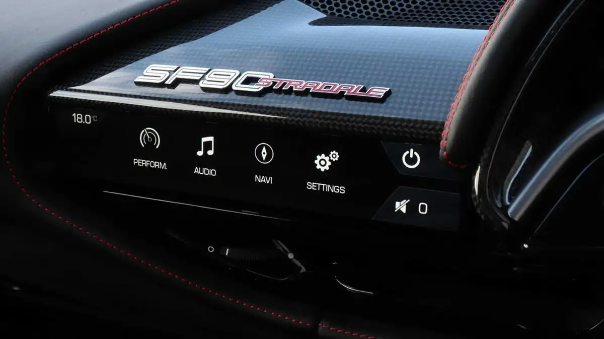 2021-ferrari-sf90-stradale-big-15