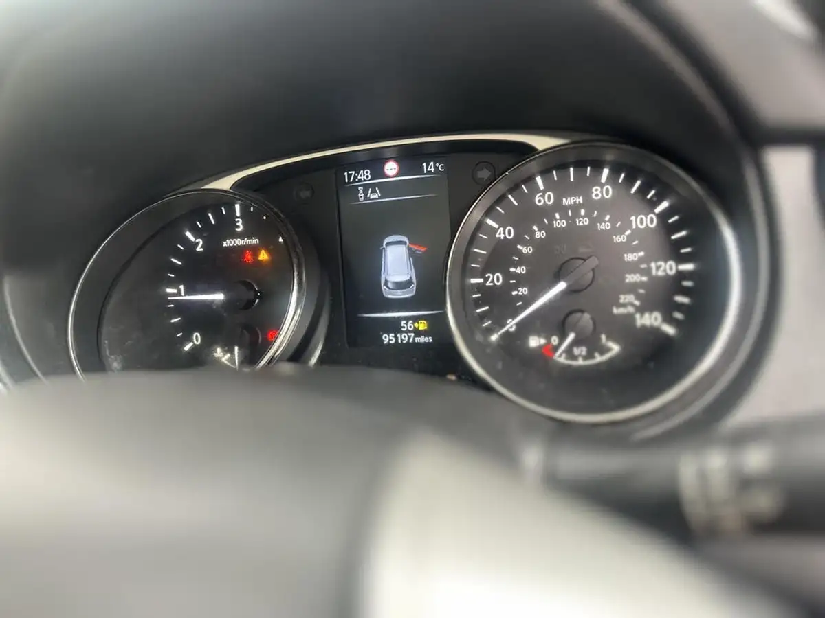 2017-nissan-x-trail-16dci-n-vision-big-17