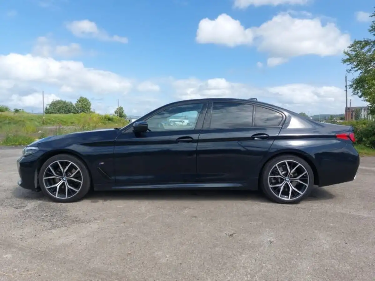 2020-bmw-5-series-20td-520d-m-sport-187bhp-mht-saloon-4d-big-3