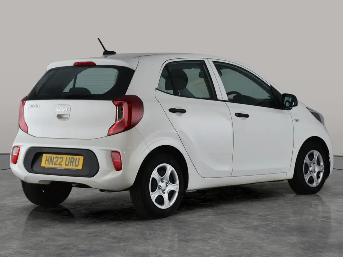 2022-kia-picanto-10-1-big-10