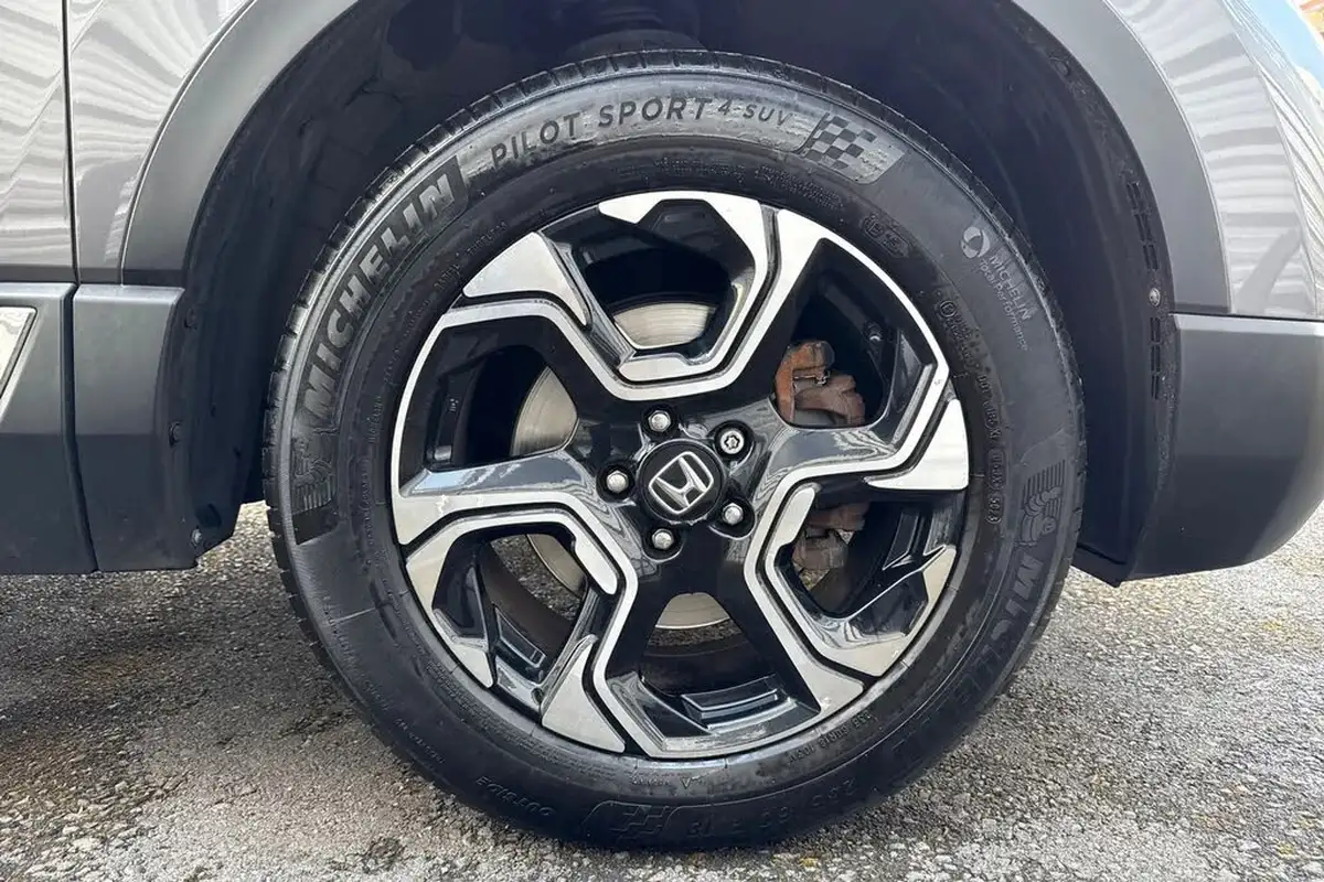 2019-honda-cr-v-15-vtec-turbo-se-193ps-4wd-cvt-big-13