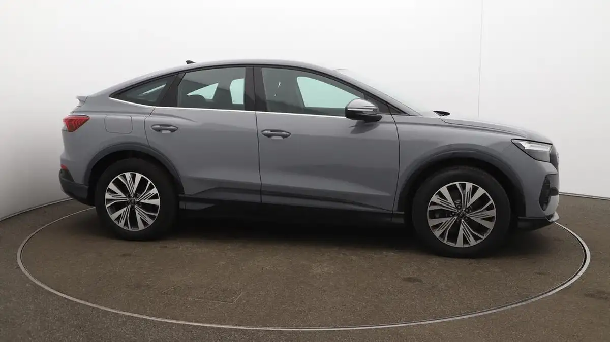 2023-audi-q4-e-tron-50e-sport-station-wagon-big-48