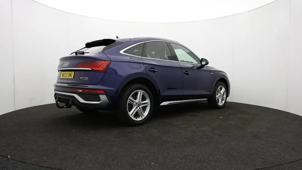 2022-audi-q5-20-45-tfsi-s-line-sportback-big-29