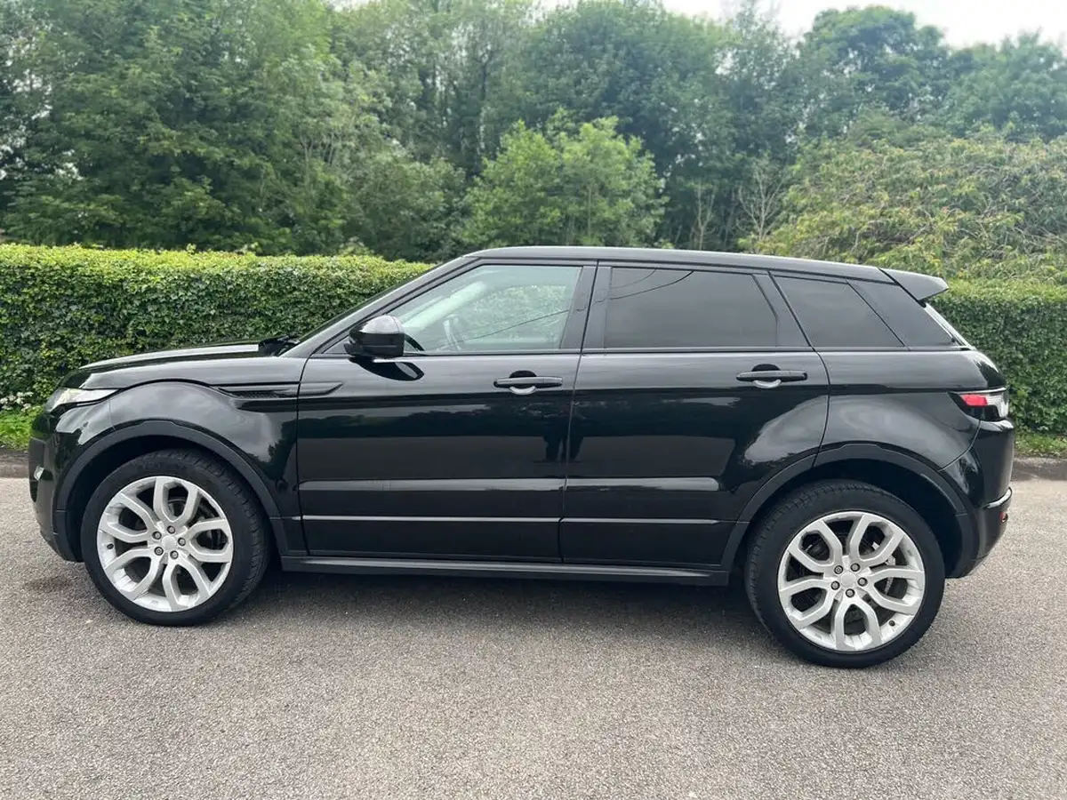 2015-land-rover-range-rover-evoque-22sd4-dynamic-hatchback-5d-big-10