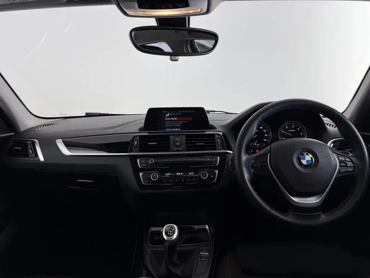 2019-bmw-1-series-15td-116d-sport-114bhp-5d-big-16