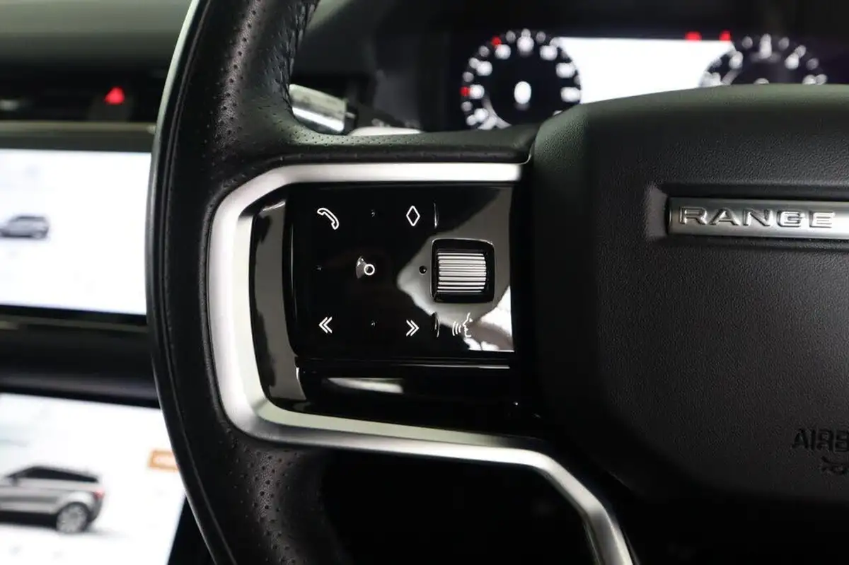 2021-land-rover-range-rover-evoque-15-p300e-r-dynamic-se-big-17