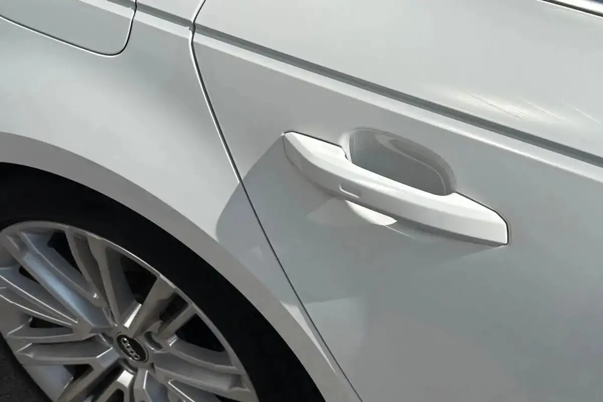 2019-audi-a4-avant-20-35-tfsi-s-line-big-43