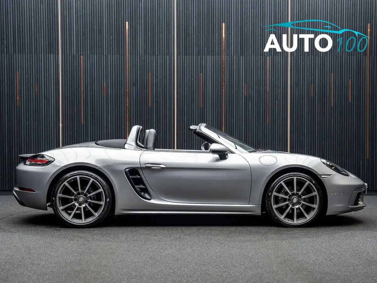 2017-porsche-boxster-718-20-boxster-pdk-big-18