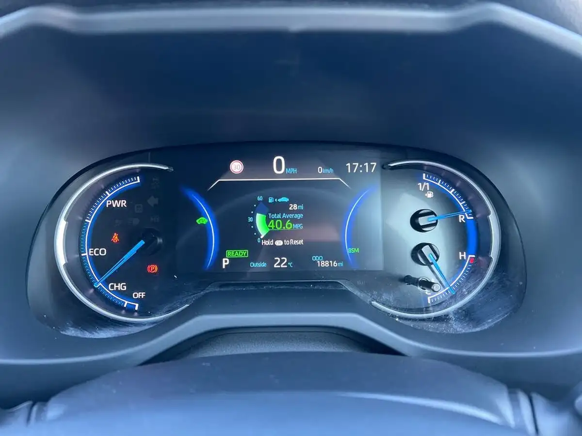 2022-toyota-rav4-25-vvt-i-dynamic-215bhp-big-22