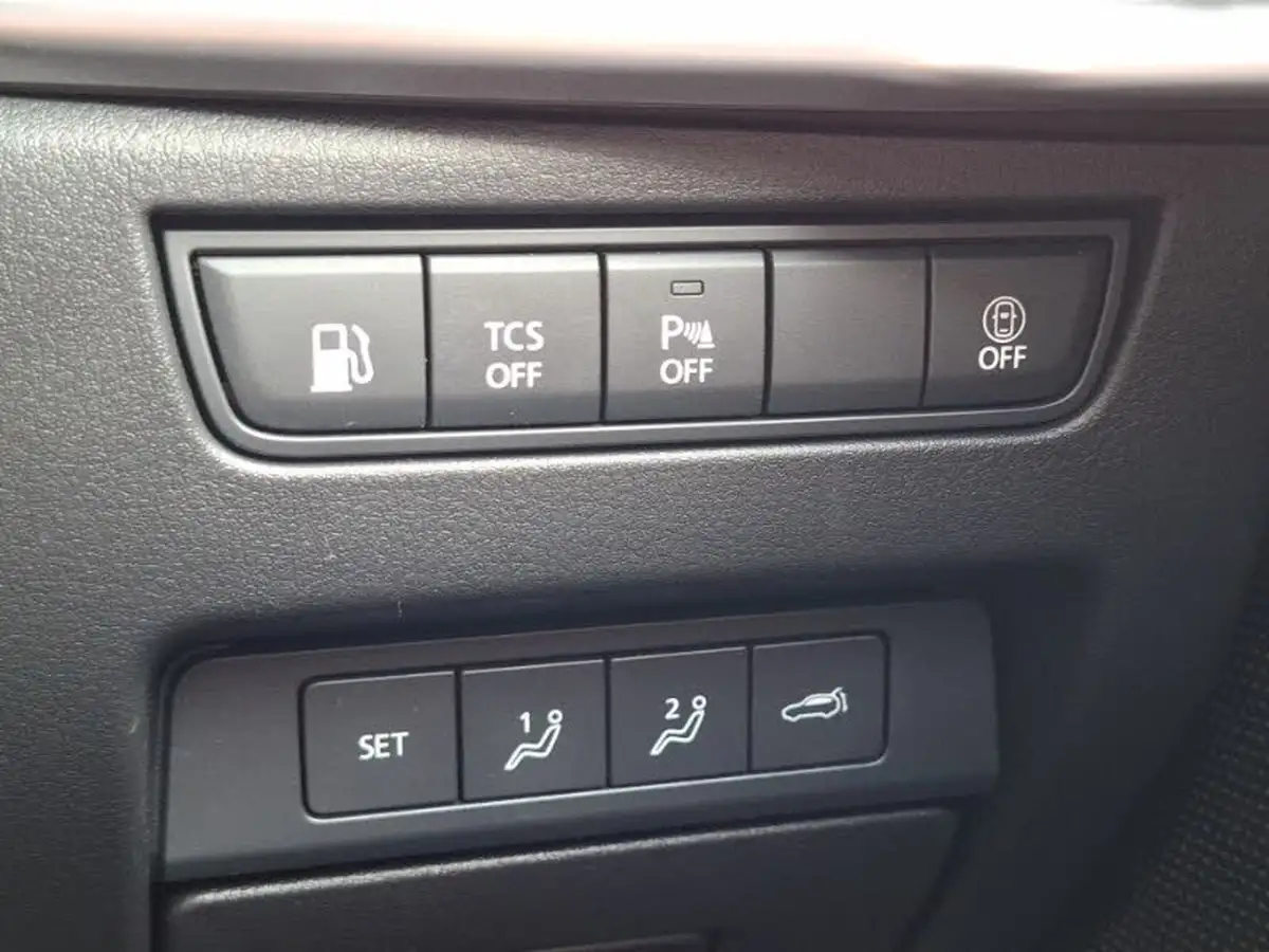 2022-mazda-cx-60-25-e-skyactiv-homura-big-16