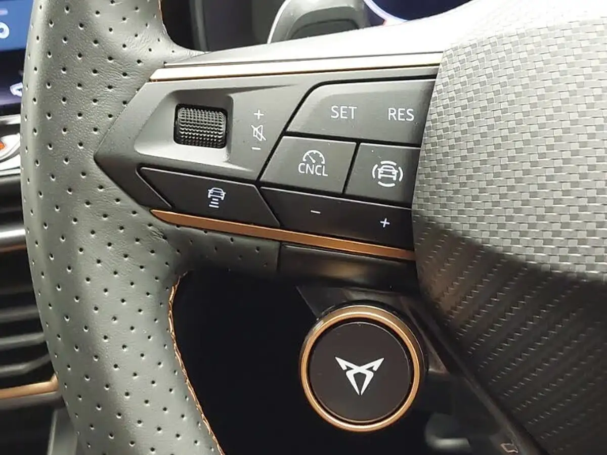 2024-cupra-formentor-15-etsi-v2-big-17