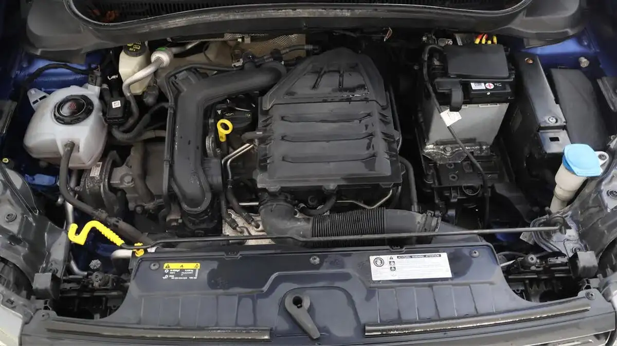 2019-volkswagen-t-cross-10-tsi-r-line-big-18