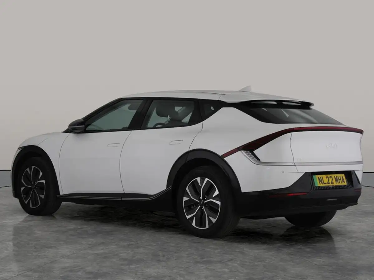 2022-kia-ev6-e-air-big-8