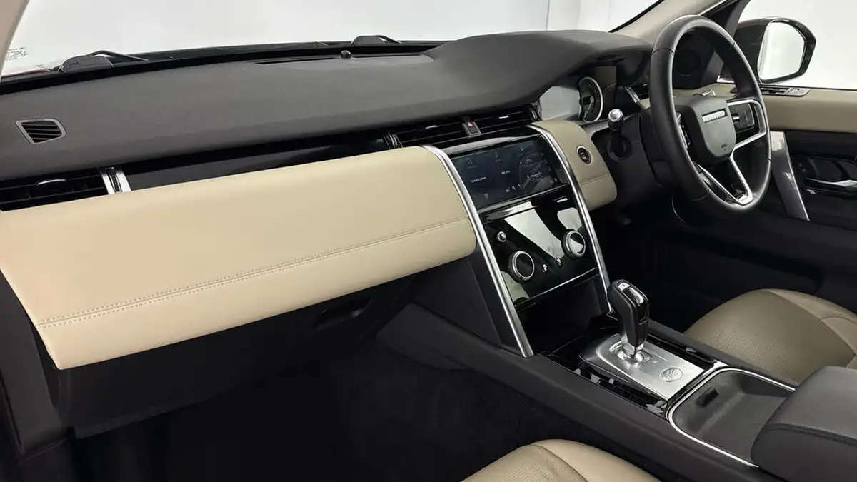 2021-land-rover-discovery-sport-20-p200-s-big-9