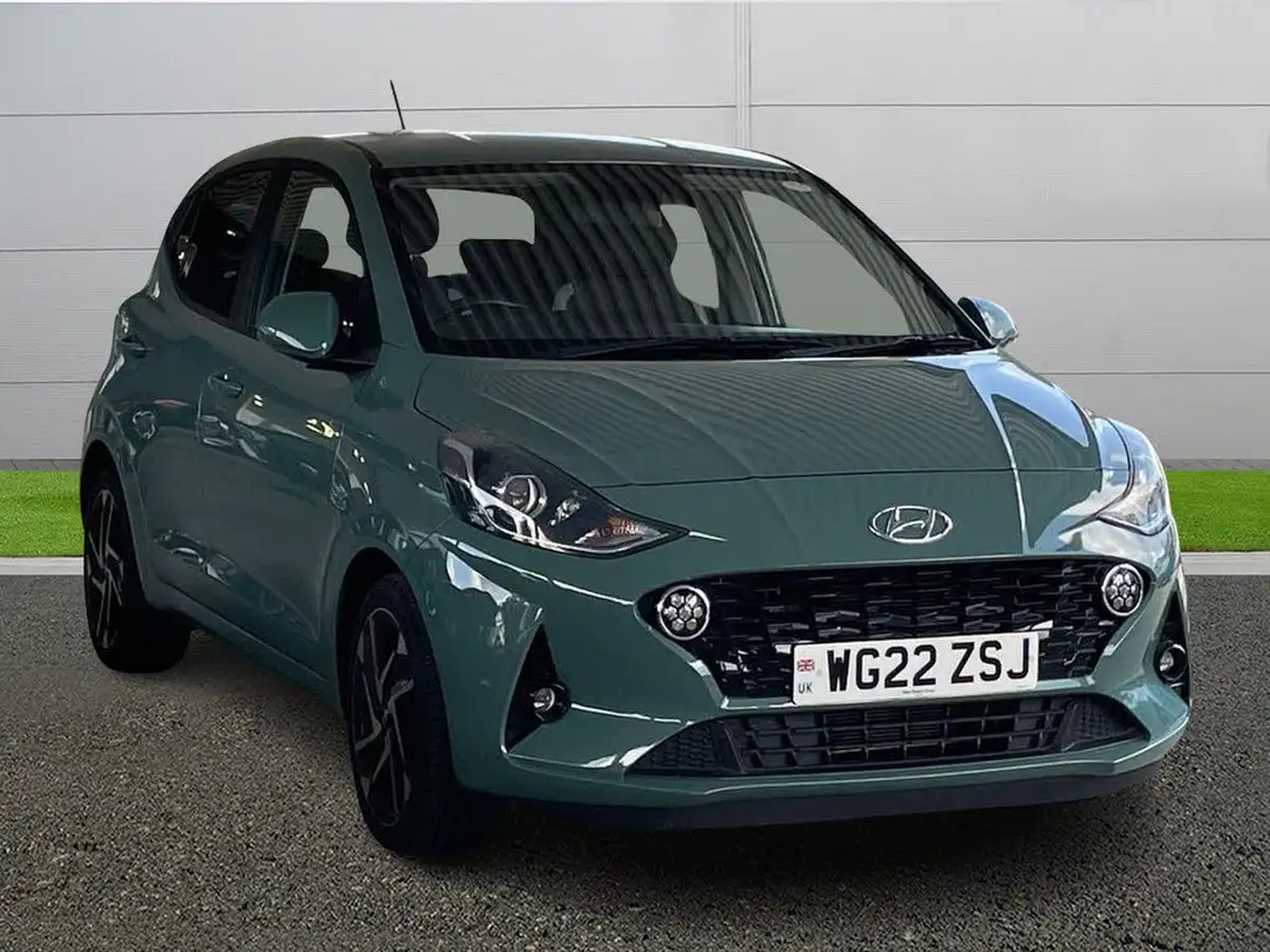 2022-hyundai-i10-10-premium-auto-big-0