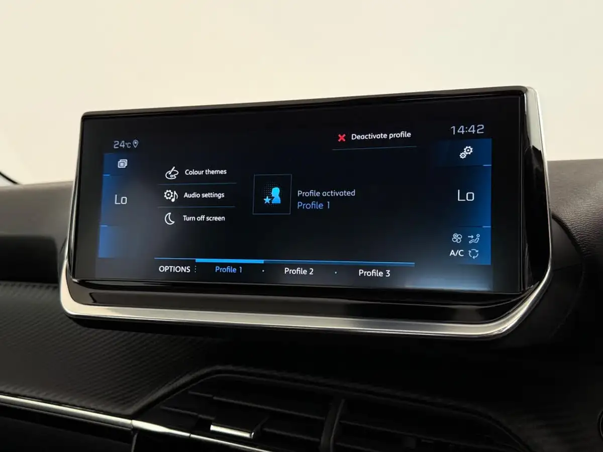 2020-peugeot-208-12-puretech-allure-100bhp-big-30