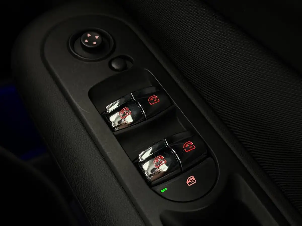 2019-mini-clubman-15-cooper-classic-134bhp-big-33