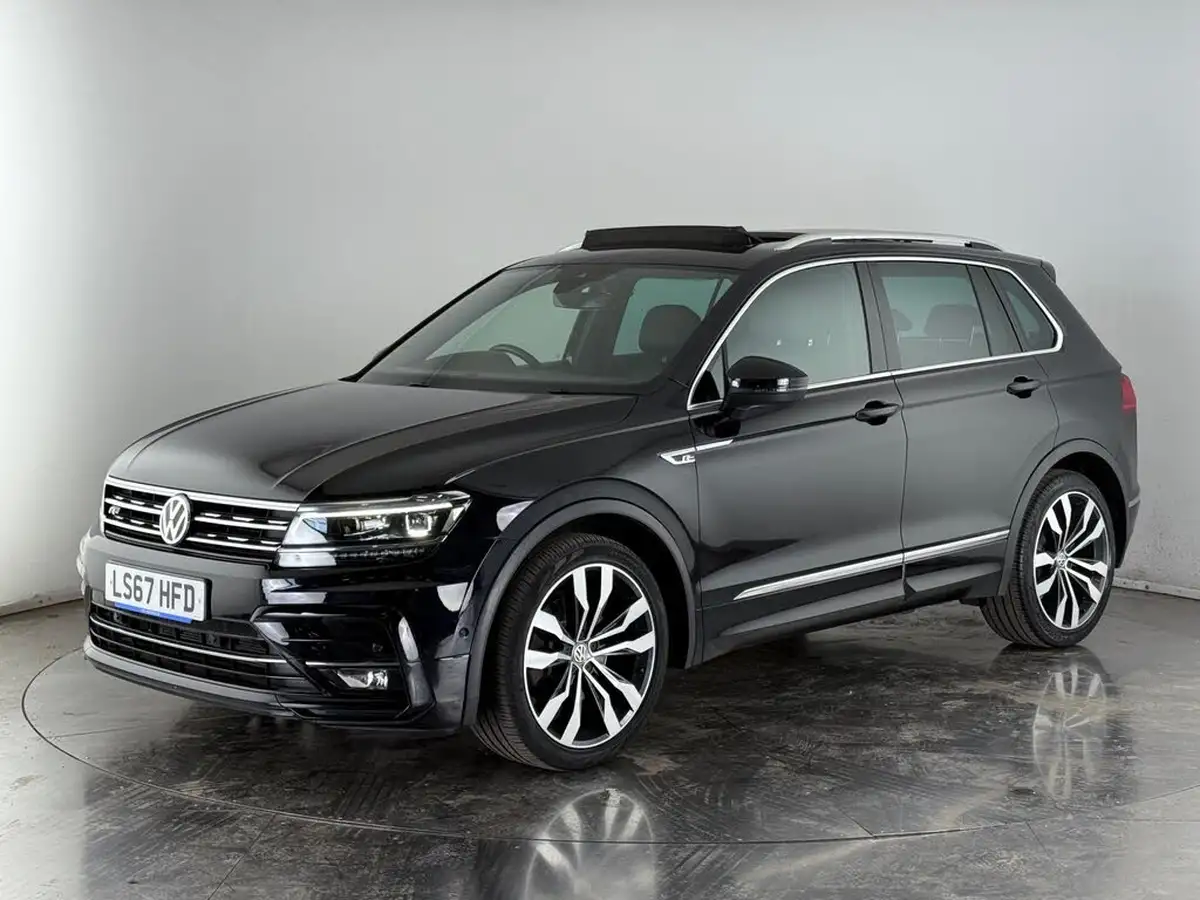 2017-volkswagen-tiguan-20-tsi-r-line-dsg-big-2