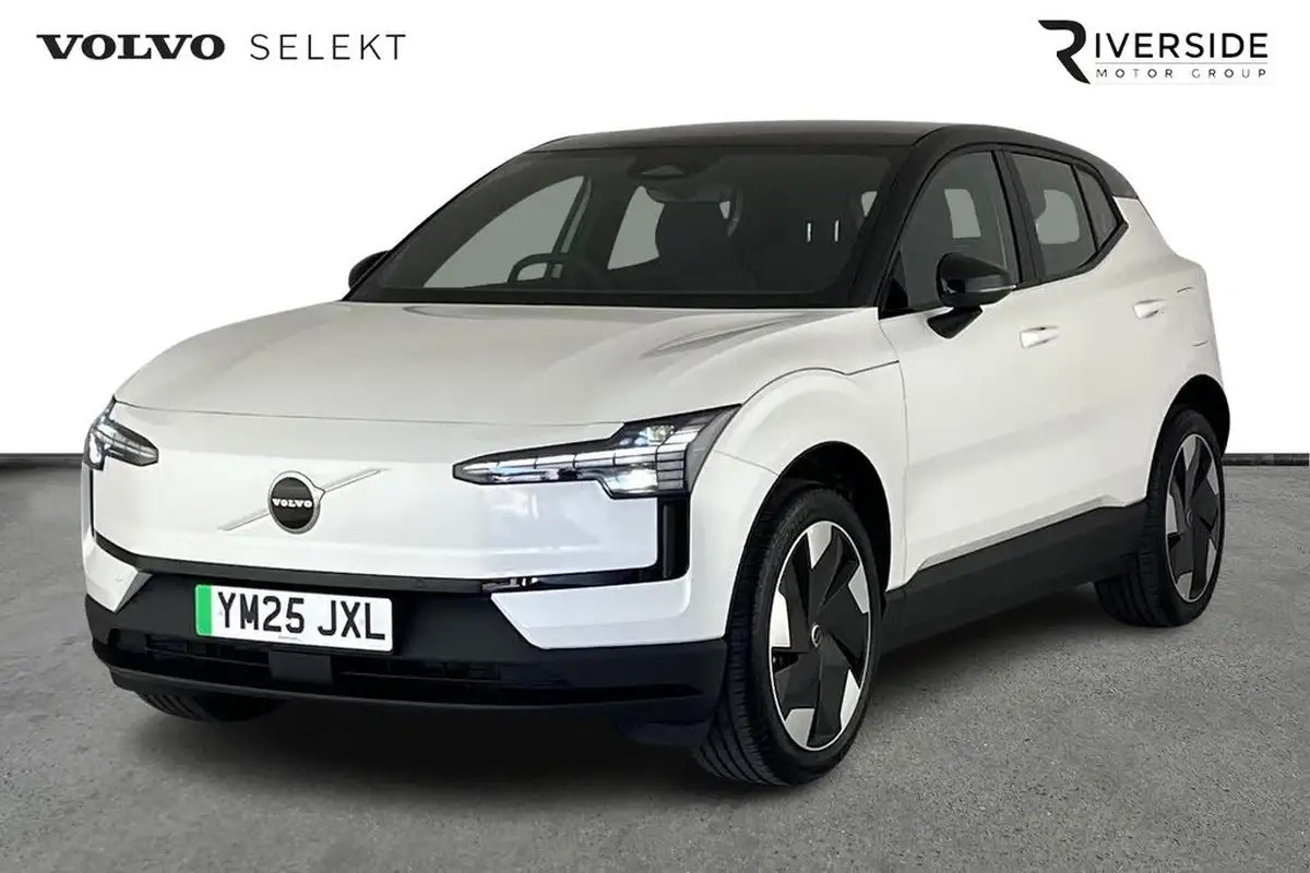 2025-volvo-ex30-e-single-motor-plus-extended-range-big-8