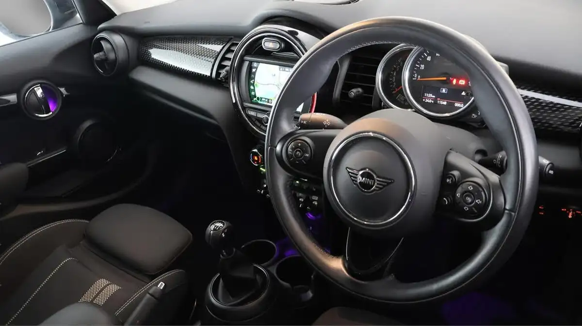 2020-mini-cooper-20-cooper-s-classic-189bhp-nav-hatchback-5d-big-8