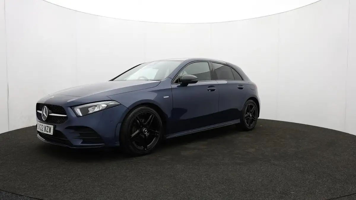 2022-mercedes-benz-a-class-13-a180-amg-line-executive-edition-hatchback-5d-7g-dct-big-64
