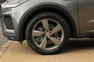 2020-jaguar-e-pace-20-i4-chequered-flag-200ps-small-34