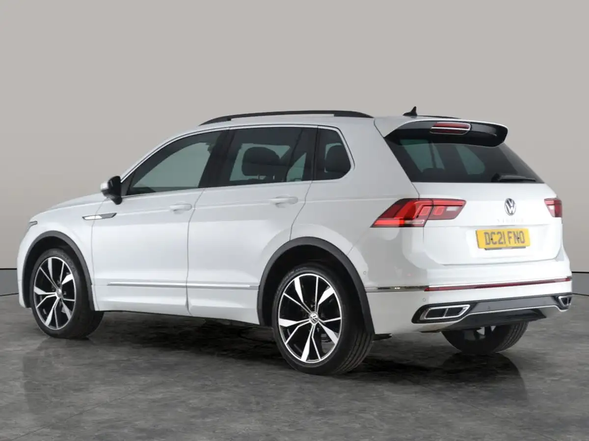2021-volkswagen-tiguan-15-tsi-r-line-big-8