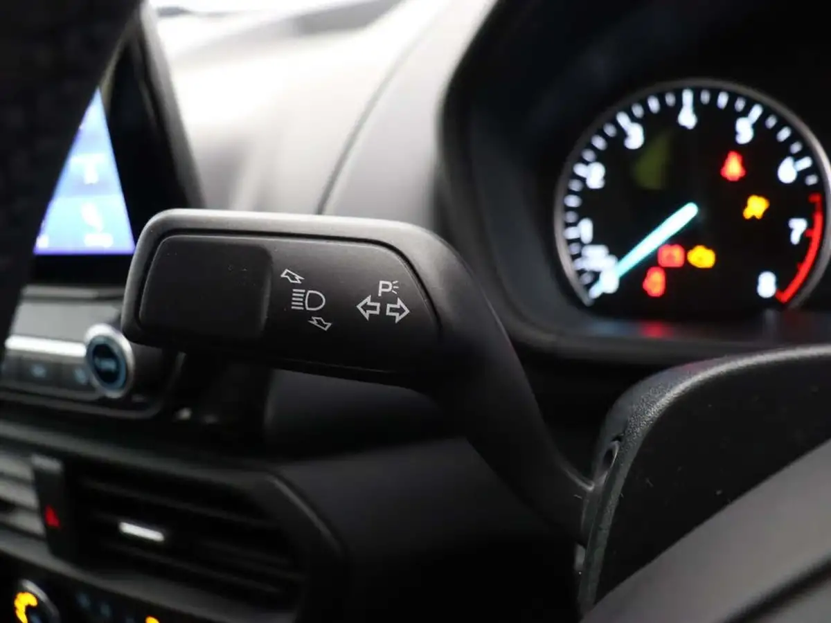 2022-ford-ecosport-10t-titanium-big-44