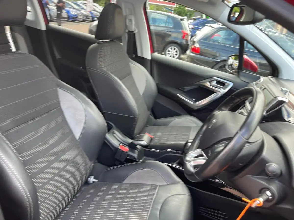2019-peugeot-2008-suv-12-puretech-allure-premium-82bhp-big-18