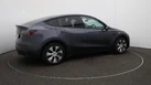 2022-tesla-model-y-e-long-range-small-34