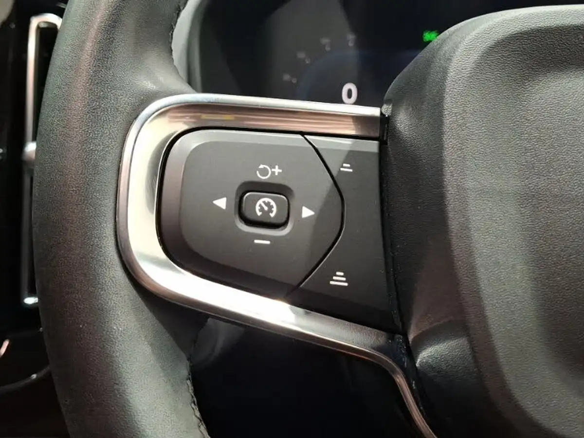 2023-volvo-c40-e-recharge-core-228bhp-big-16