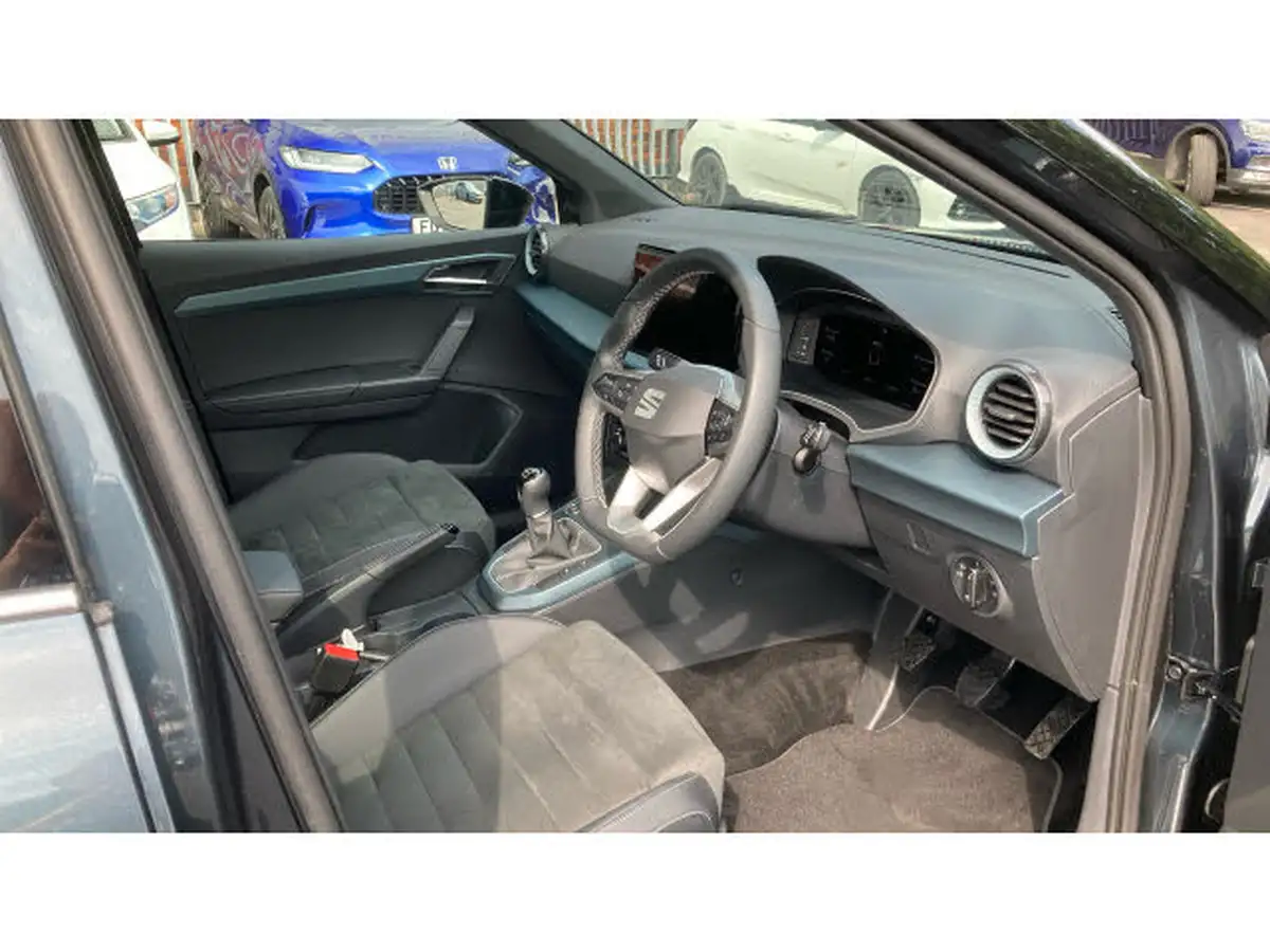 2021-seat-arona-10-tsi-xperience-big-37