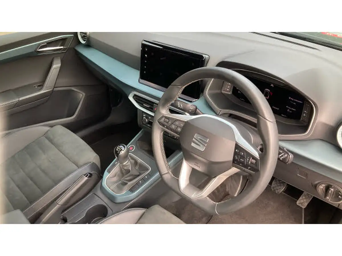 2021-seat-arona-10-tsi-xperience-big-13