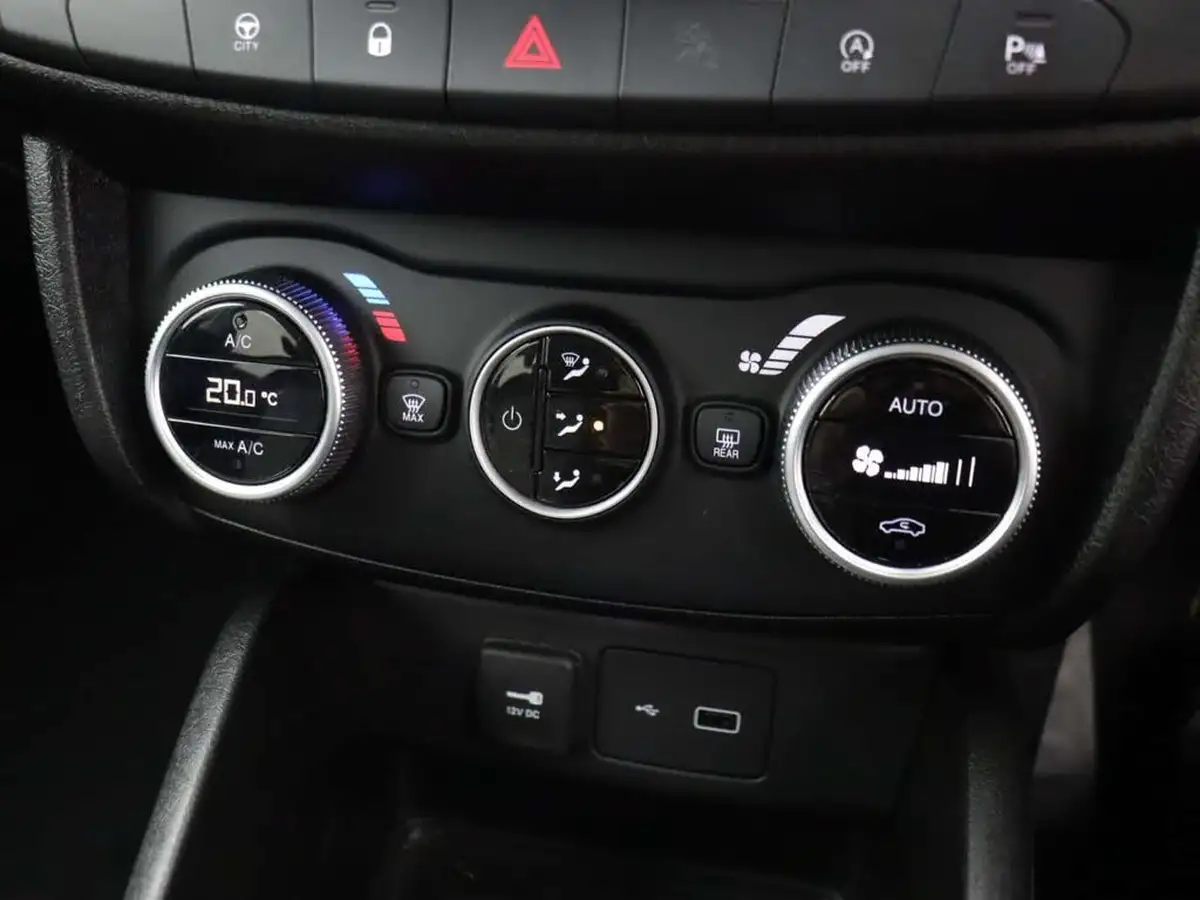 2021-fiat-tipo-10-cross-big-28
