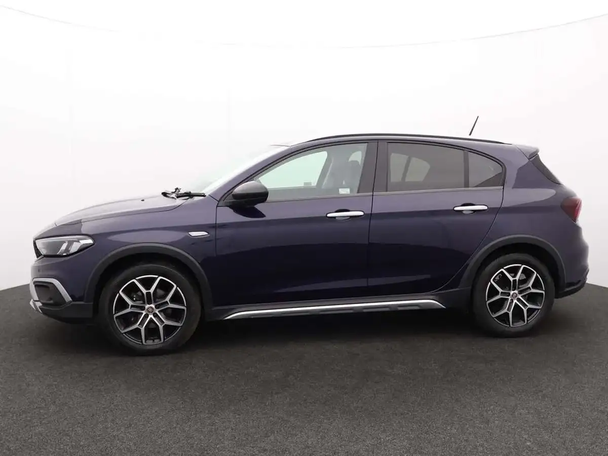 2021-fiat-tipo-10-cross-big-4