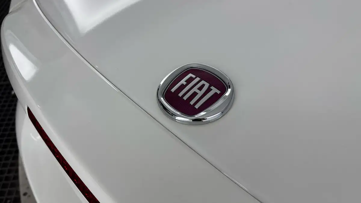 2018-fiat-124-14-multiair-124-spider-s-design-big-34