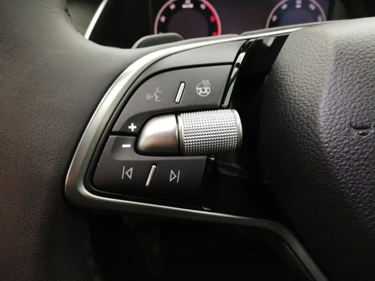 2024-skoda-octavia-20tdi-se-l-150ps-estate-dsg-big-12