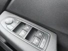 2022-renault-clio-10-tce-iconic-edition-small-13
