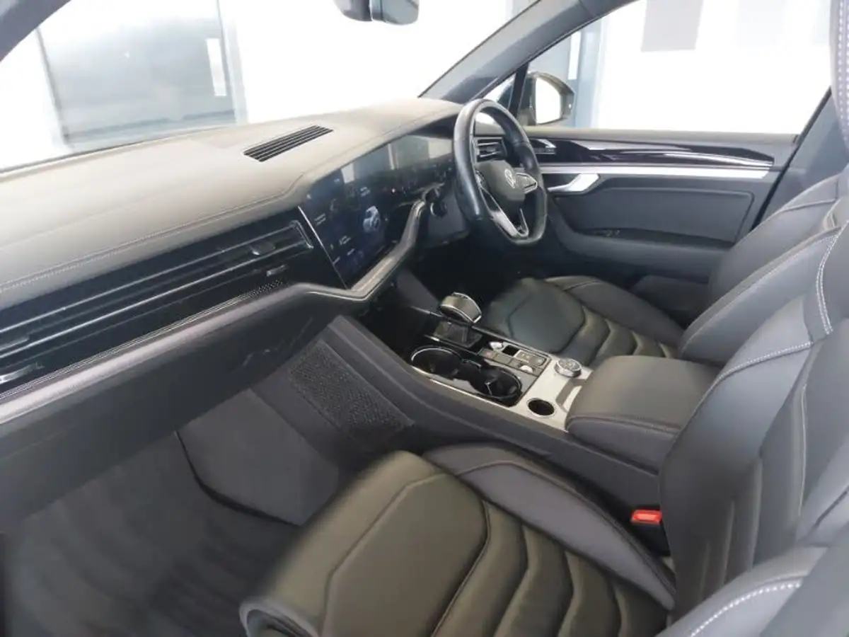 2021-volkswagen-touareg-30tdi-r-line-tech-286ps-big-6