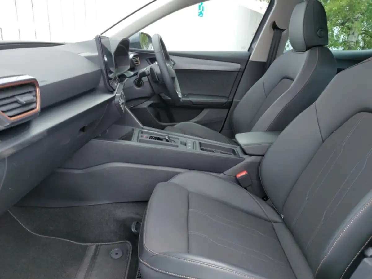 2024-cupra-leon-nf-15-etsi-v1-design-edition-hatchback-big-6