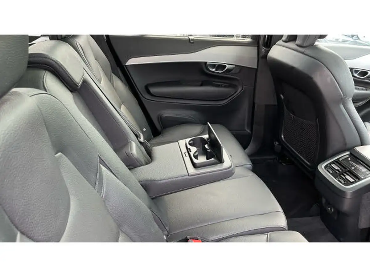 2024-volvo-xc90-20-b5-plus-big-25